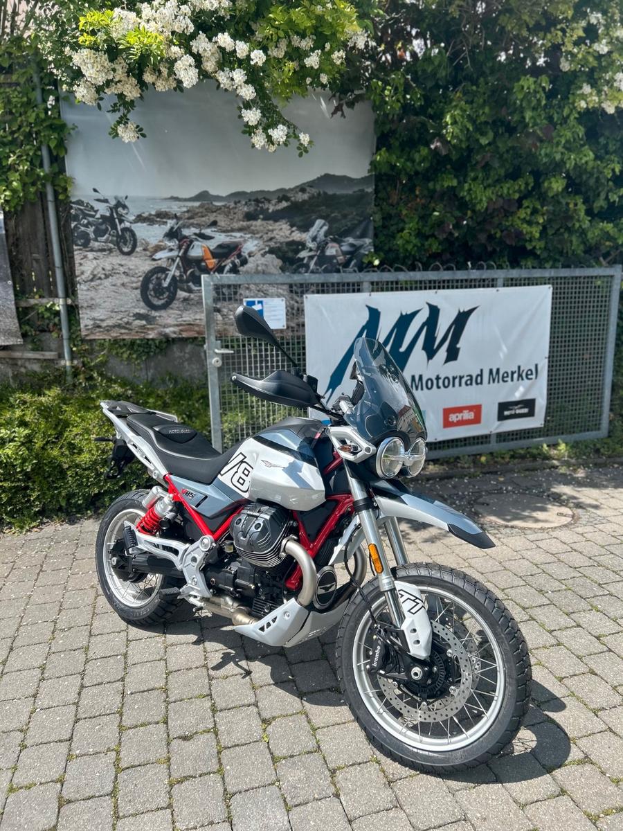 Moto Guzzi V85 TT E5+ MY25