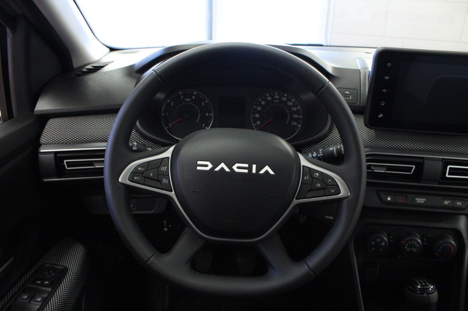 Fahrzeugabbildung Dacia Sandero TCe 90 Expression*Media Display*PDC*