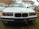 BMW 318iS Coupe (E36) - BMW 318 aus 1995: 318i