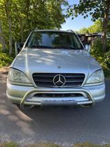 Mercedes-Benz Mercedes ML 430 V8 Automatik  TÜV bis 04/... - Mercedes-Benz ML 430 Gebrauchtwagen