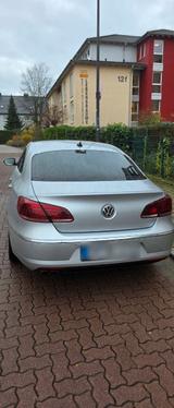 Volkswagen CC Passat 2012 - Volkswagen Passat aus 2012 mit Diesel-Antrieb: Limousine