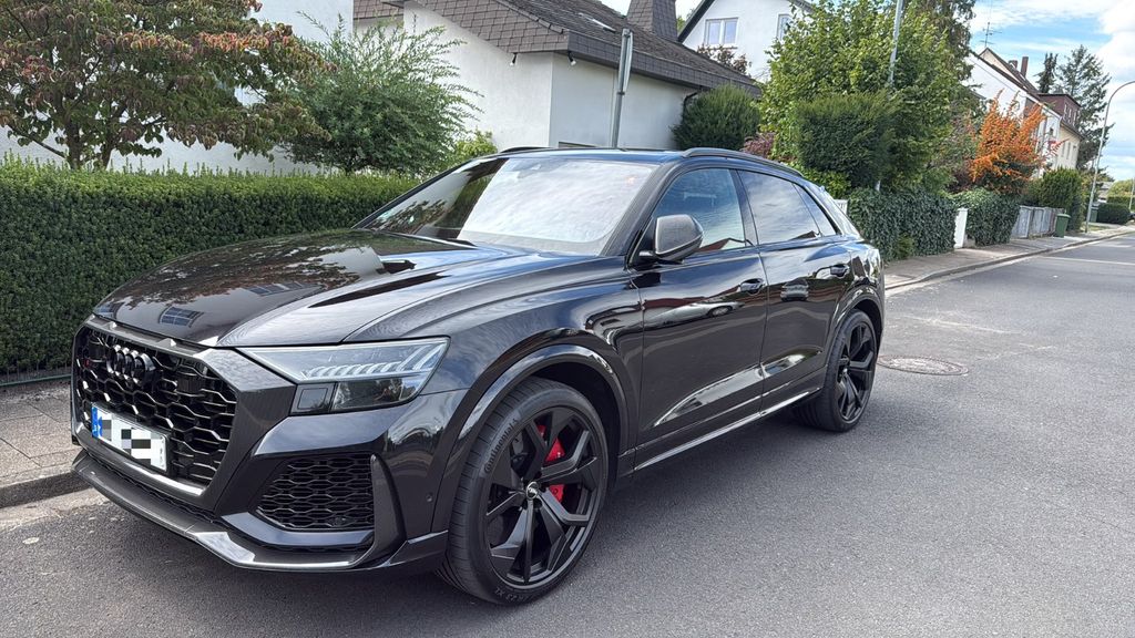 Image of Audi RSQ8