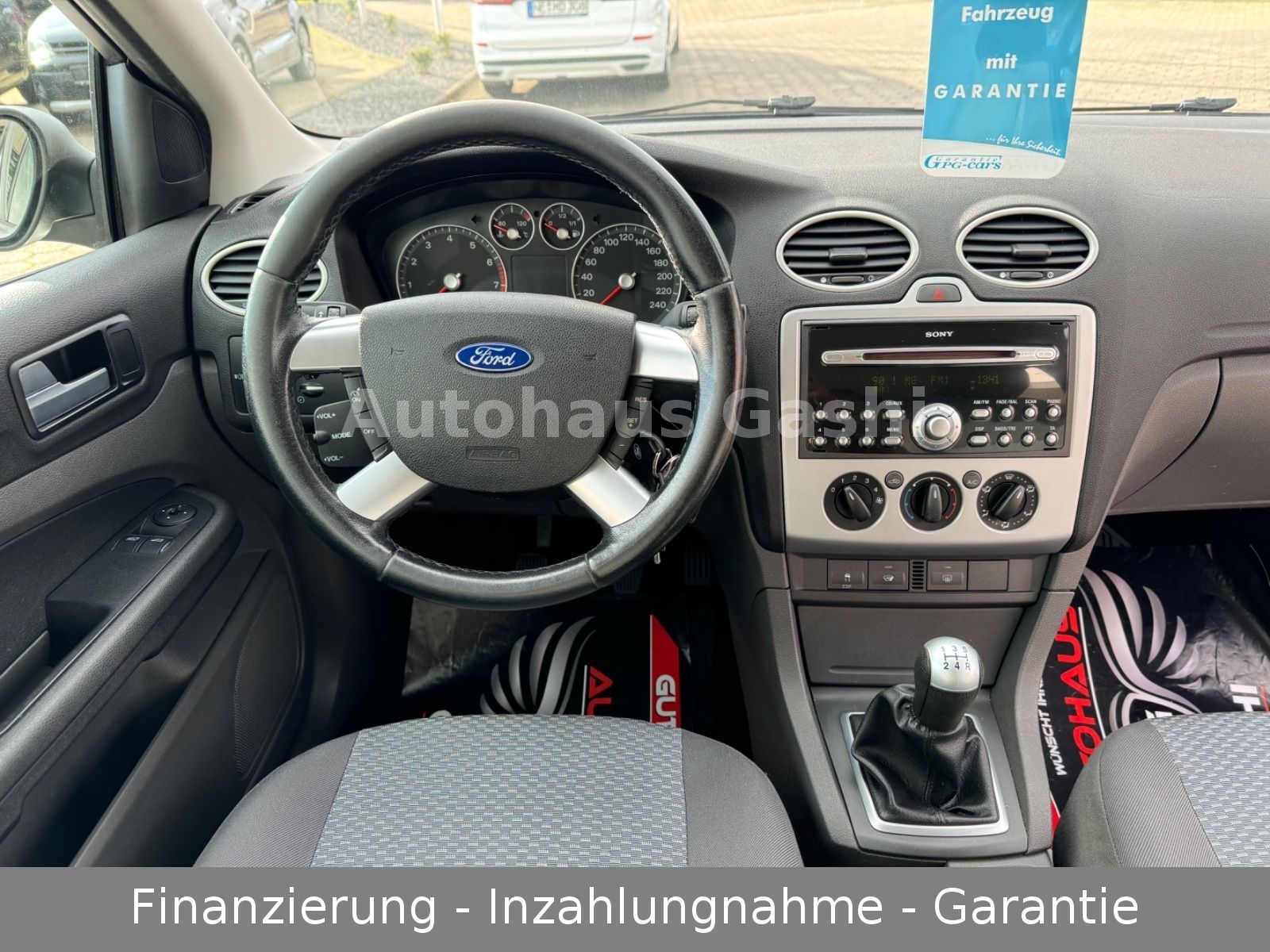 Fahrzeugabbildung Ford Focus Turnier*1.Hand*Klima*Tempomat*Winter-Paket