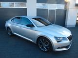 Skoda Superb Lim. 2.0 TSI DSG Amb. SPORT LINE BI-Xenon - Skoda Superb: Limousine