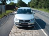 Volkswagen Touran 1.4 TSI Highline - gebrauchte VW Touran aus dem Jahr 2009