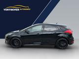 Ford Focus Lim. ST*PDC*LED*SHZ*CARPLAY*ALU*NAVI*KLIMA - Ford Gebrauchtwagen in Stuttgart