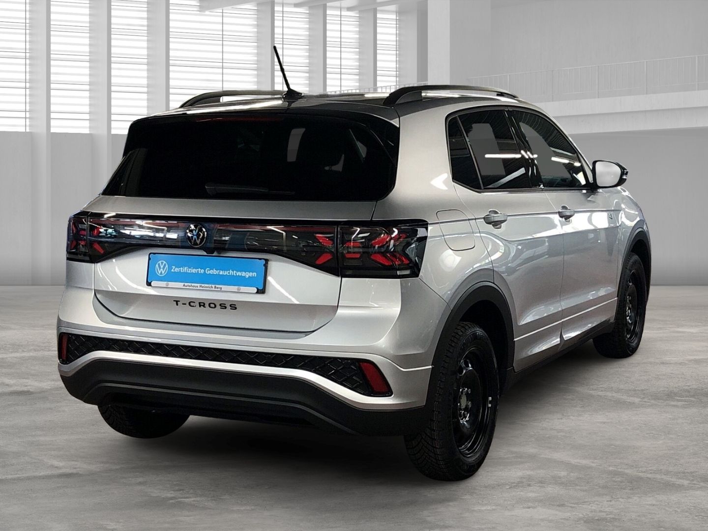 Fahrzeugabbildung Volkswagen T-Cross R-Line 1.5 TSI ACT DSG Sportpaket AHK-ab