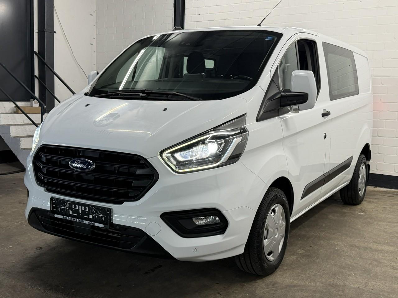 Ford Transit Custom 300 L1H1 DoKa /ACC/RFK/ 6- SITZER