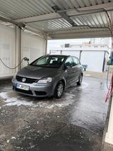 Volkswagen VW Golf Plus 1.6 - Volkswagen Golf Plus in Ludwigshafen