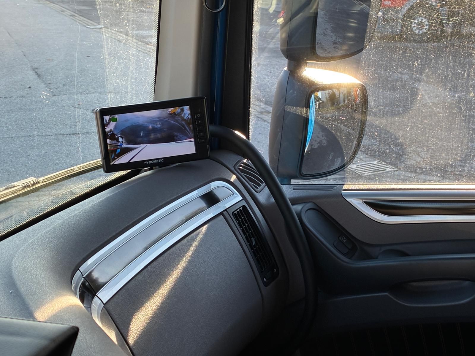 Fahrzeugabbildung DAF FT XF 480 SC LD (Leergewicht nur 7.765 kg)