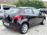 Mazda 2 1.5 Center-Line AUTOMATIK nur 27 Tkm - Mazda 2 aus 2014