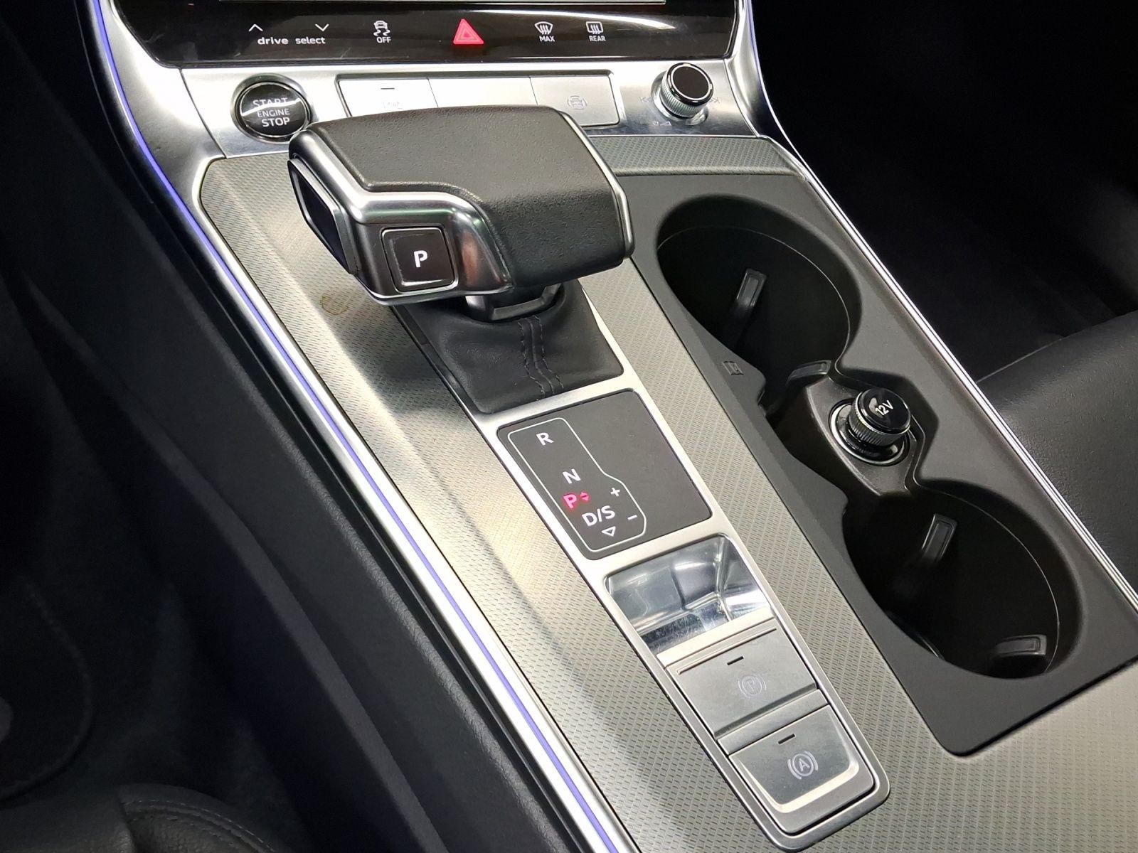Audi A6 Avant 45 TFSI Q DESIGN LEDER LM19 KAMERA TOUR foto 11