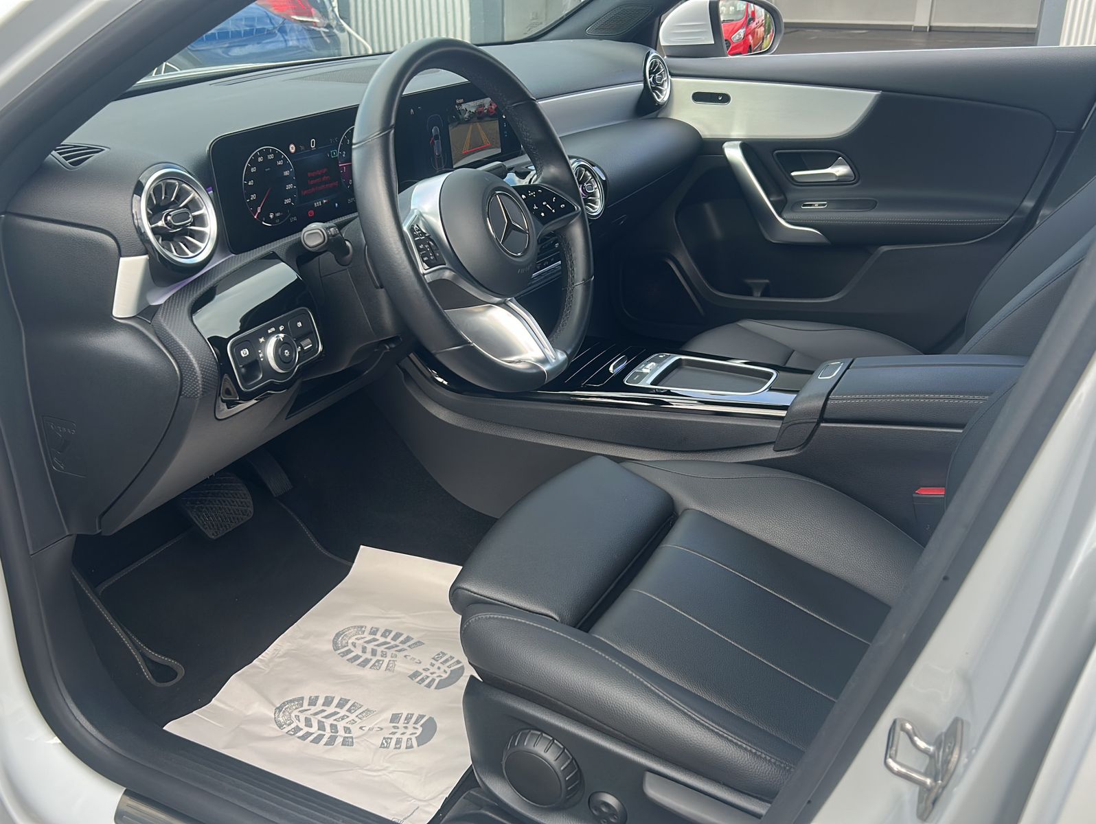 Fahrzeugabbildung Mercedes-Benz A 180 Progressive Advanced