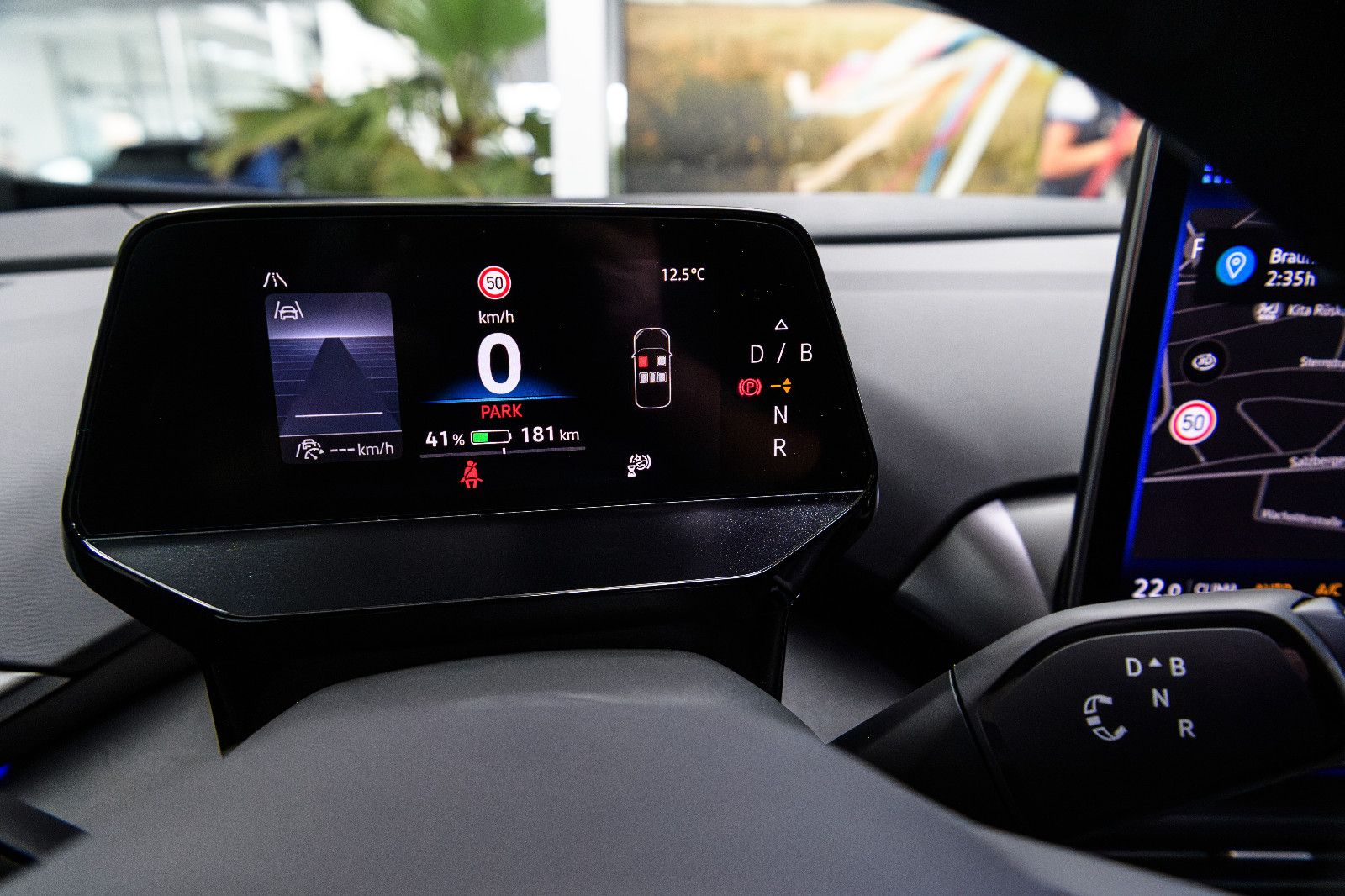 Fahrzeugabbildung Volkswagen ID.4 Pro IQ-LED+AHK+360°KAM+KEYLESS+WÄRMEP+DCC