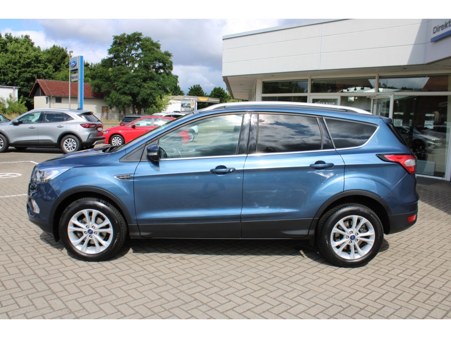 FORD Kuga 1.5 1,5 EcoBoost 2x4 Titanium Navi AHK WiPa - Image 2