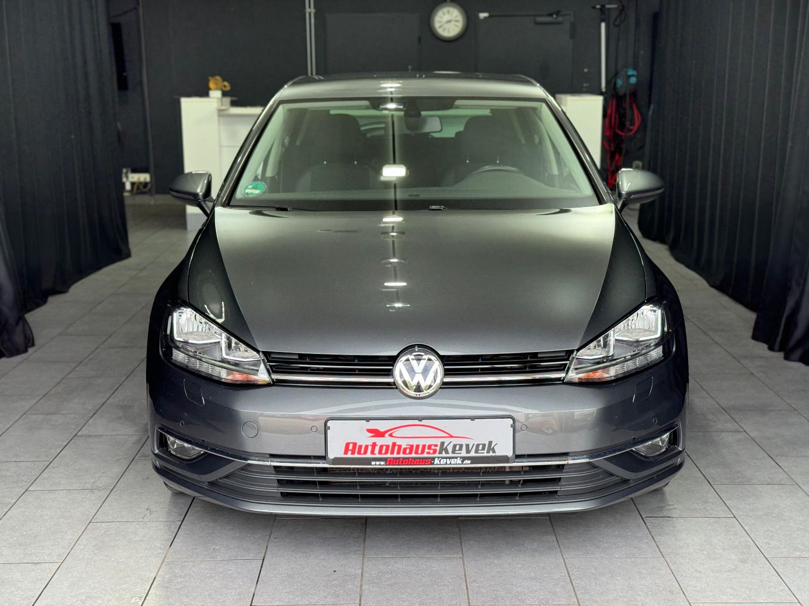 Fahrzeugabbildung Volkswagen Golf VII Lim. Join *NAVI*PDC*STANDHEIZUNG*