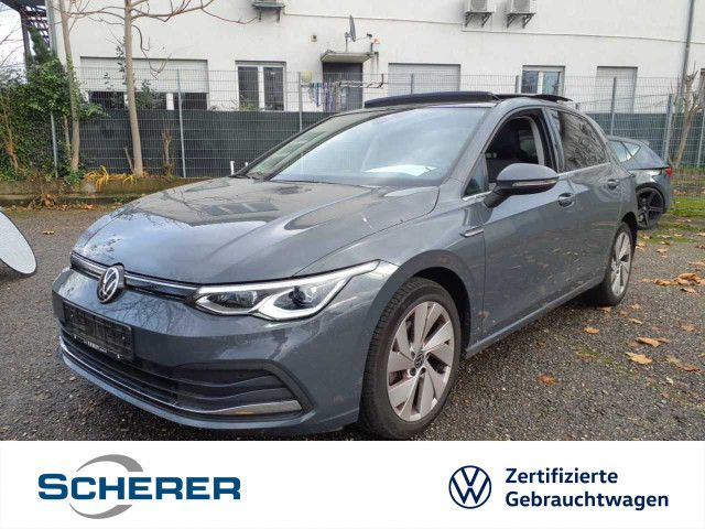 Volkswagen Golf VIII 1.5 TSI Style Pano+HuD+LED+Navi+ACC+Ka