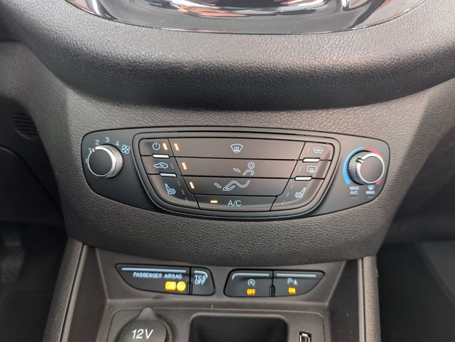 Ford Transit Courier Sport