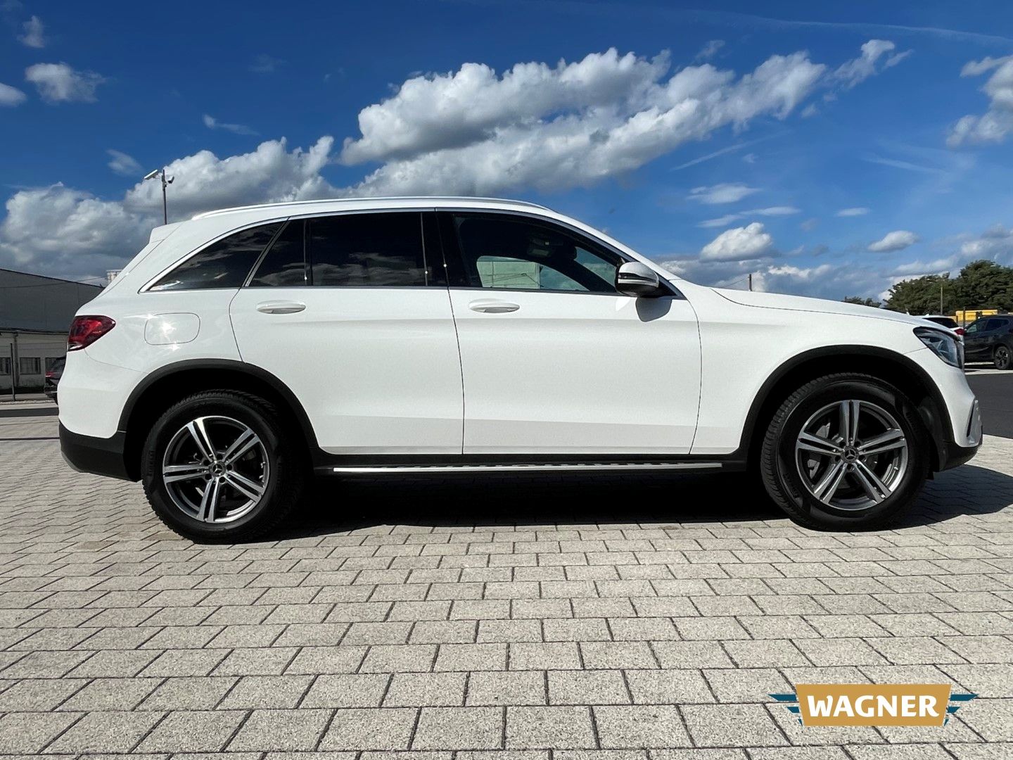Fahrzeugabbildung Mercedes-Benz GLC 300 Sitzheizung Memory Sitze el.Heckklappe