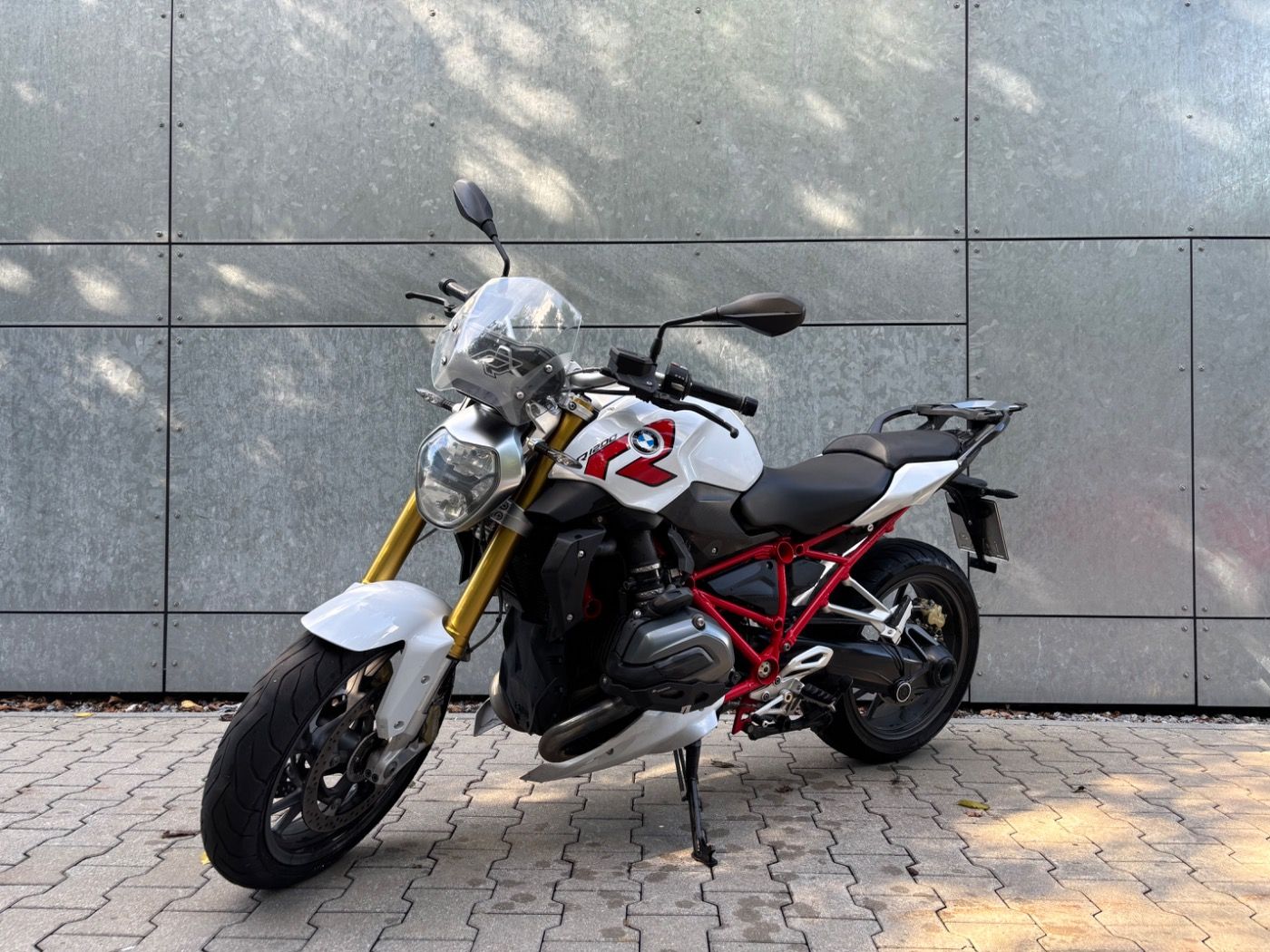 Fahrzeugabbildung BMW R 1200 R Dynamik-Paket
