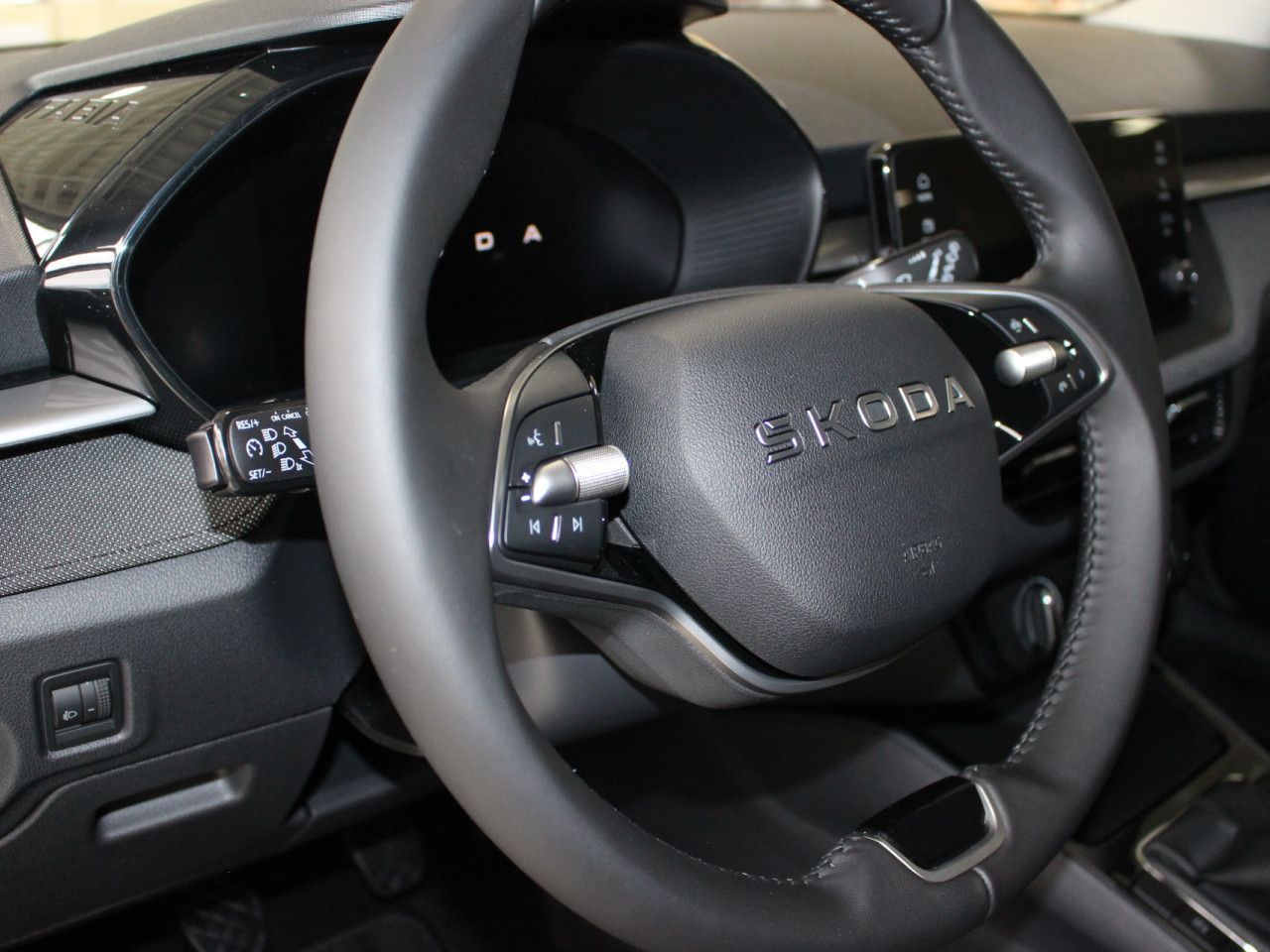 Fahrzeugabbildung SKODA Fabia 1.0 TSI Selection LED/Shz./Cam