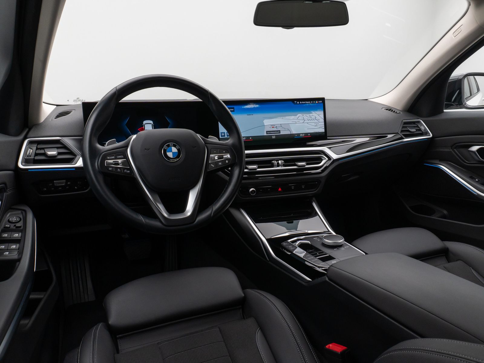 Fahrzeugabbildung BMW 320i xD DAB CockPit+ PDC DrivingAssit AHK Sport