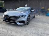 Volkswagen Arteon 2.0 TSI DSG R-Line R-Line - Volkswagen Arteon: R Line