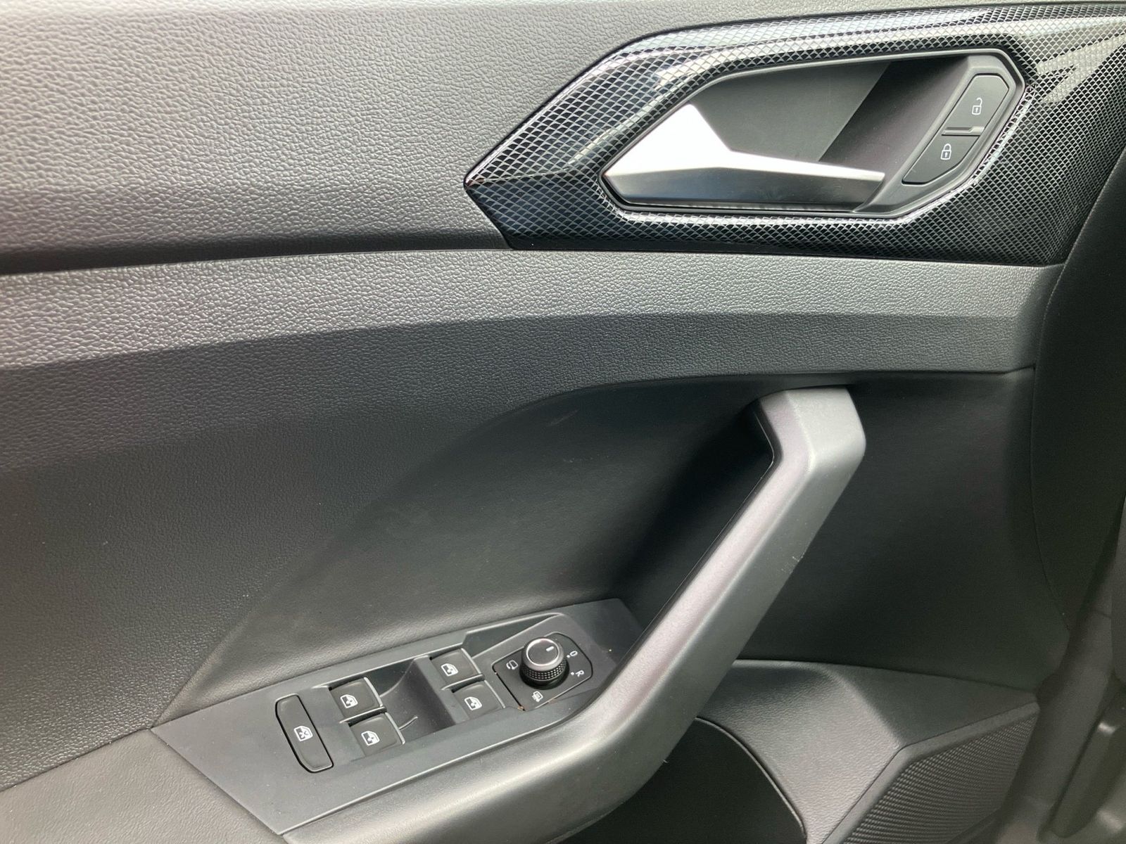 Volkswagen T-Cross - Bild 15