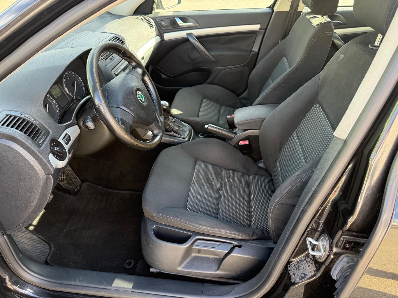 Skoda Octavia 2006 — photo 7