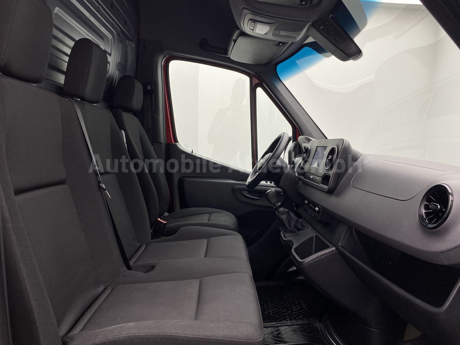 Fahrzeugabbildung Mercedes-Benz Sprinter 316 *Werkstatt+Dachträger* (6283)