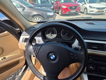 BMW 318 - 12