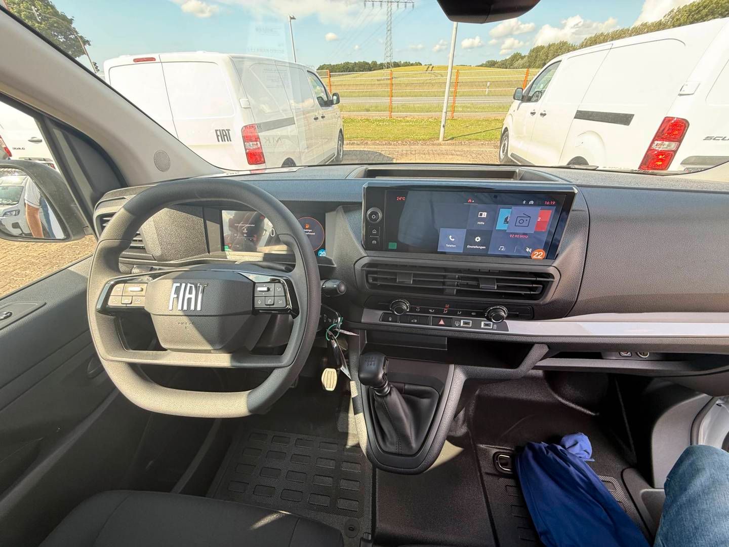Fahrzeugabbildung Fiat SCUDO KAWA L3 2.0 145 AT8 S&S