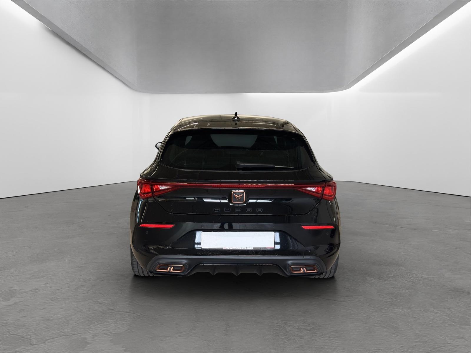 Cupra Leon 1.4 e-Hybrid DSG VZ LED NAVI 19-ALU KEYLESS