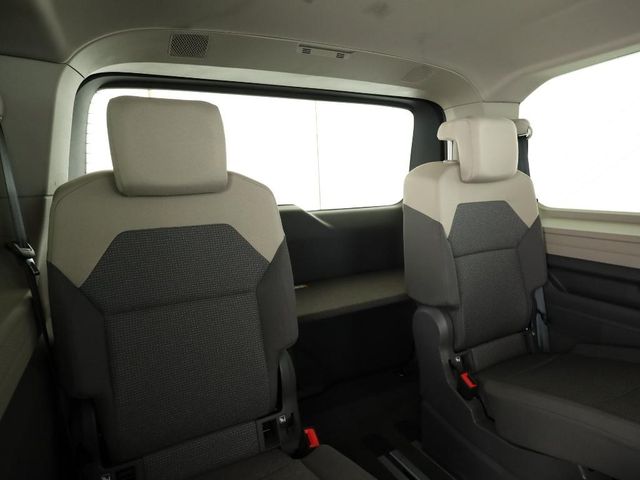 T7 Multivan 2.0 TDI DSG NAVI AHK PANO IQ.LIGHT