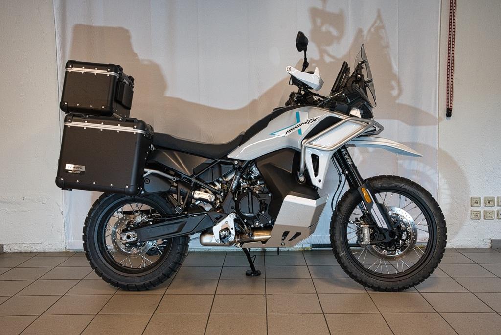 CFMOTO 1000 MT-X TOURING EDITION 