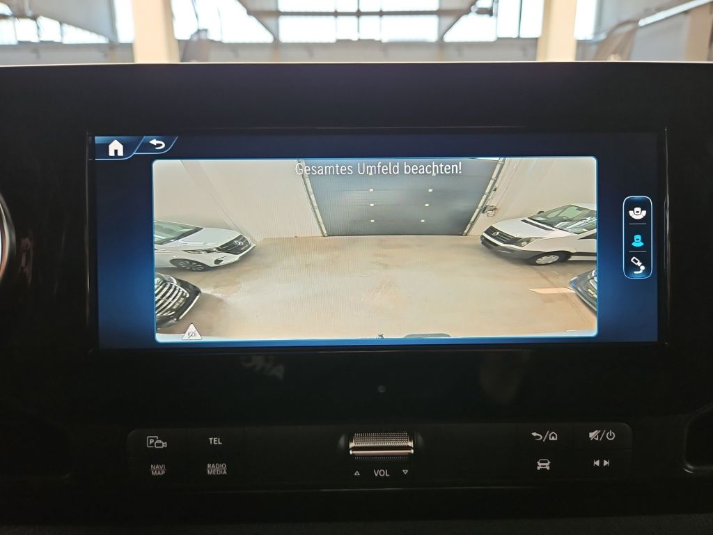 Fahrzeugabbildung Mercedes-Benz Sprinter 317 Kasten PRO L2H2 3,5tAHK STHZ Regale
