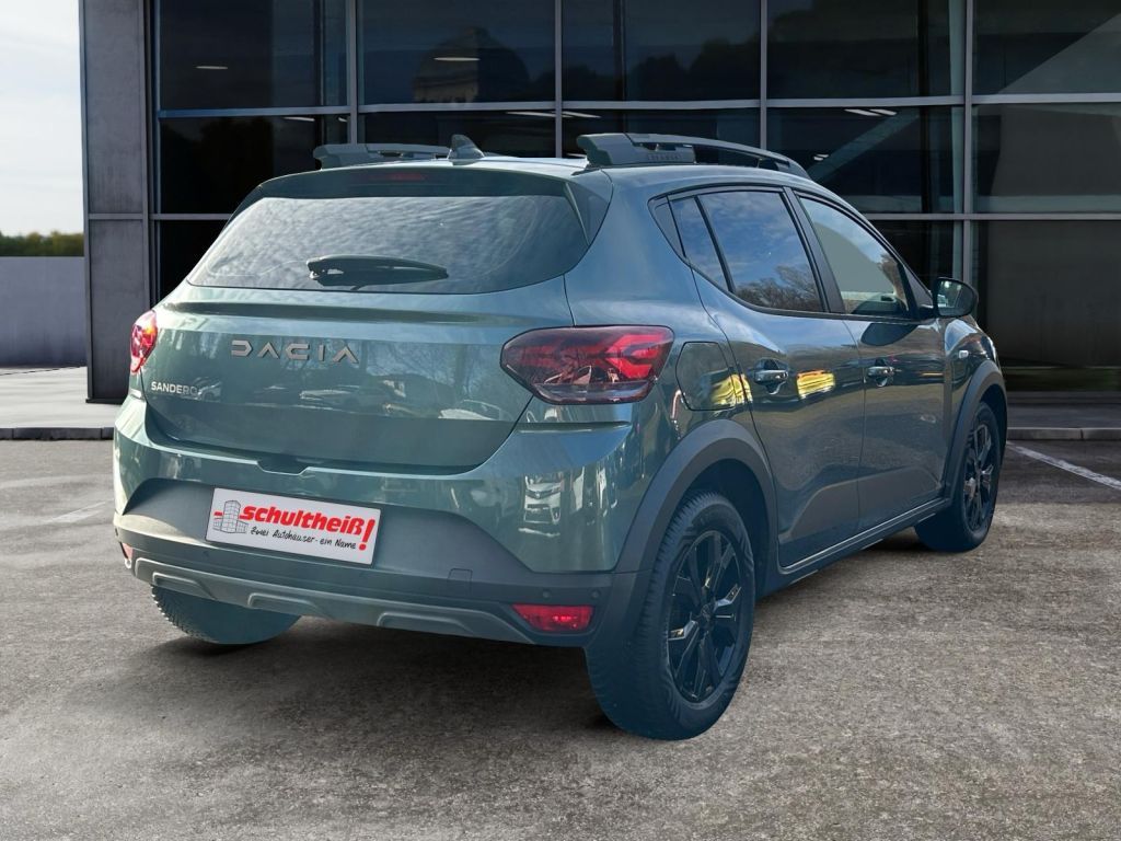 Fahrzeugabbildung Dacia Sandero Stepway TCe 110 Extreme