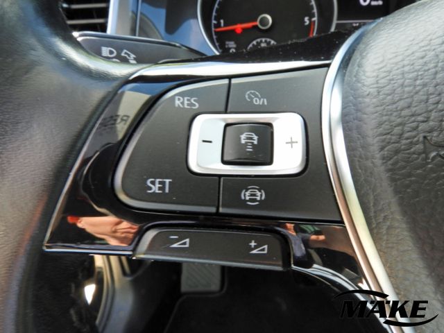 Golf Variant R-Line 2.0 TDI DSG ACC ALU NAVI RFK