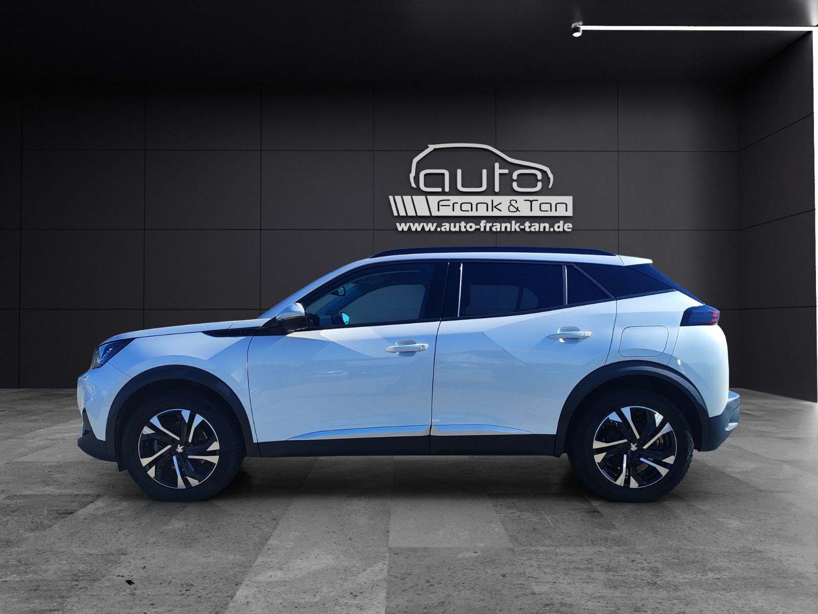 Fahrzeugabbildung Peugeot 2008 e- Allure Pack*Navi*Apple CarPlay*Shz*