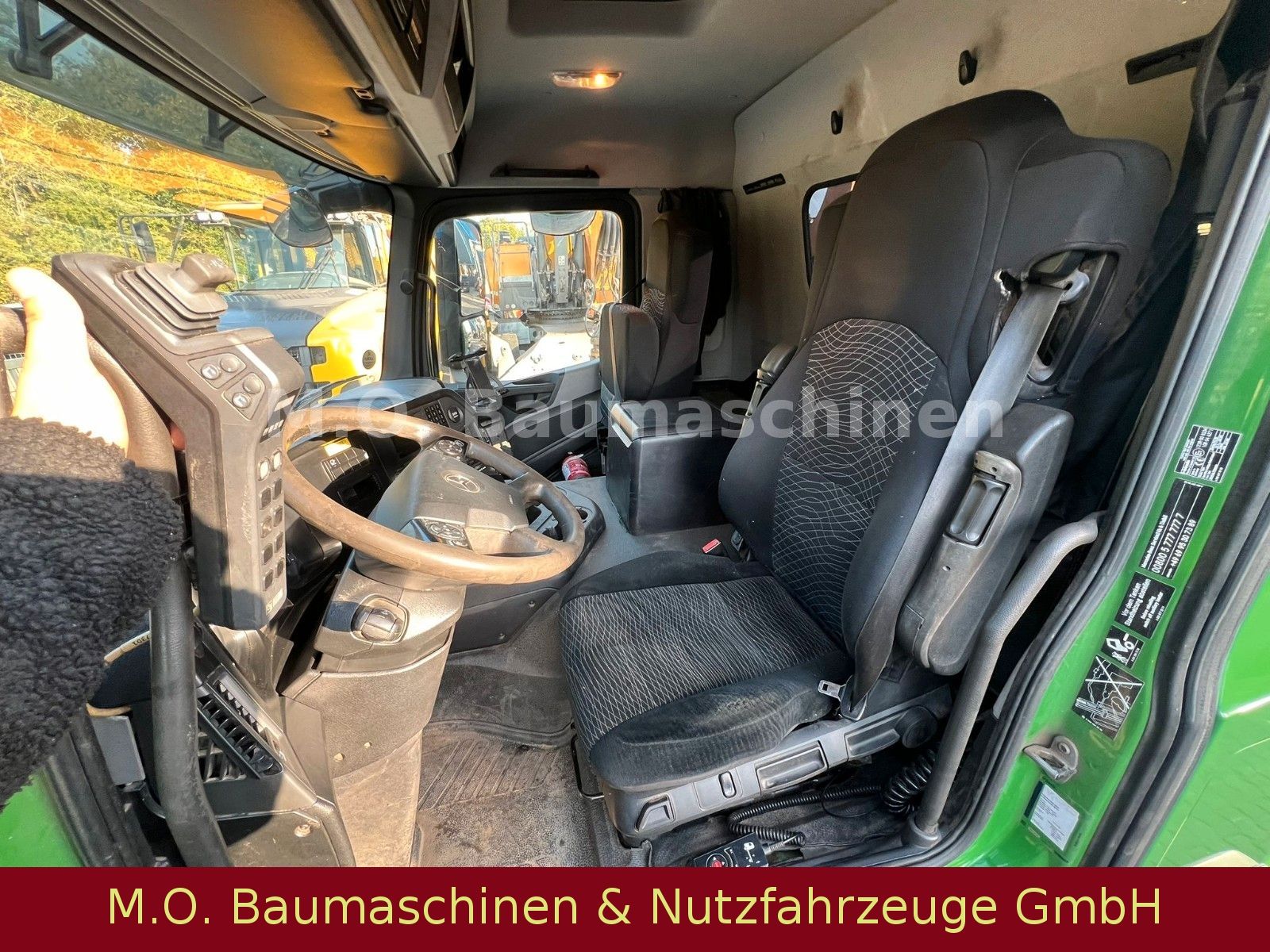 Fahrzeugabbildung Mercedes-Benz Antos 2543/AC/ 6x2/Euro 6