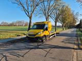 Iveco Daily 35S18 Schlafkabine + Anhänger.