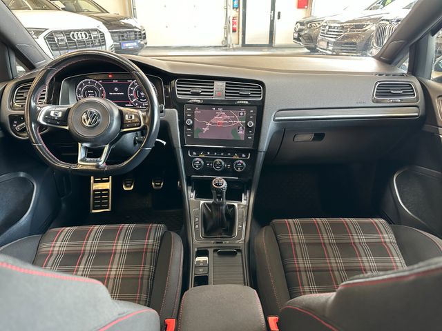 Volkswagen Golf GTI *SPORT-FAHRWERK*NAVI*ACC*PERFORMANCE*