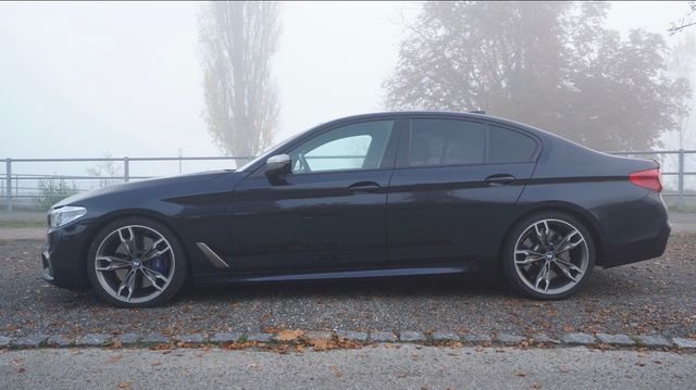 BMW M550i xDrive A - Garantie/Service bis 2028 