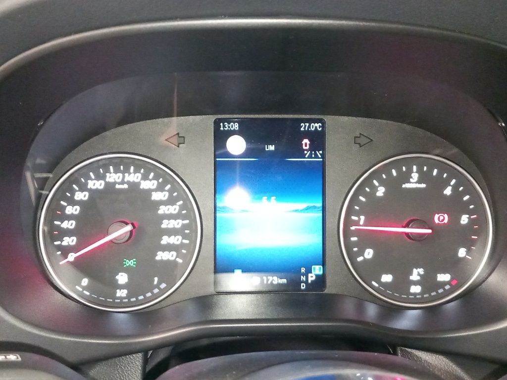 Fahrzeugabbildung Mercedes-Benz Vito Tourer PRO 124 CDI lang AHK*Navi*360*LED