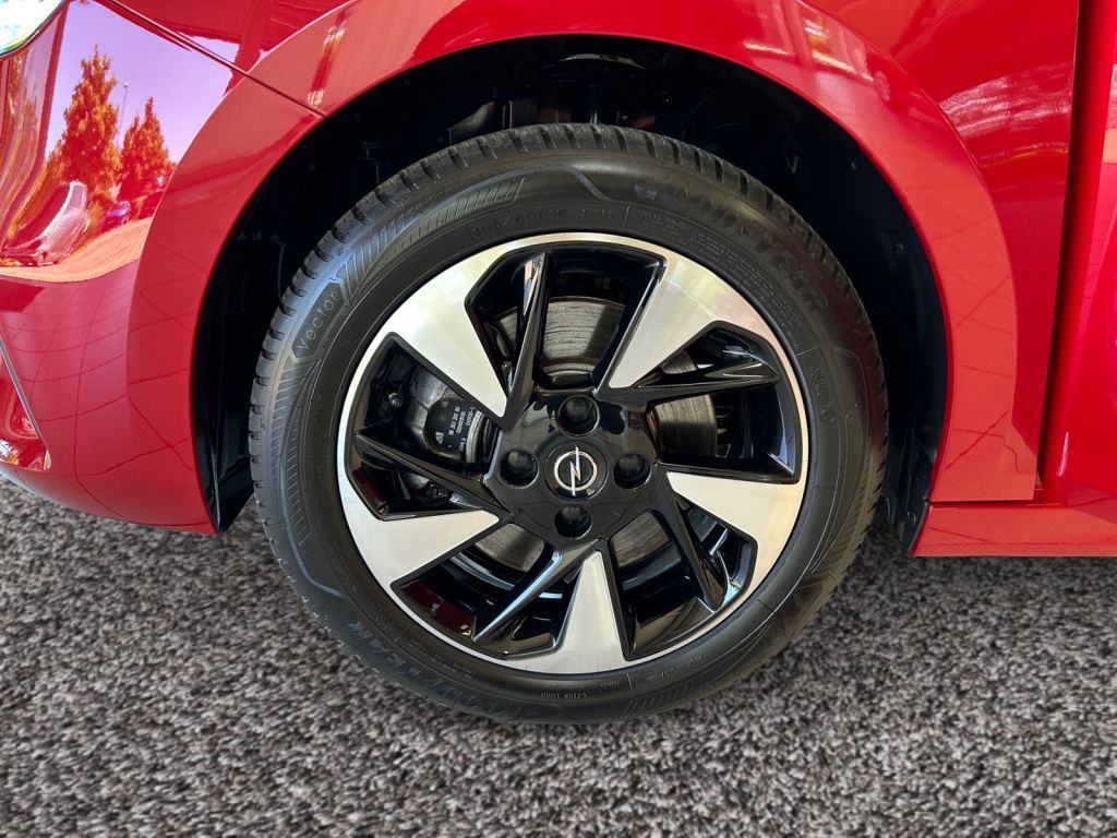 Fahrzeugabbildung Opel Corsa-e Elegance, Navi Ladeeinheit,3-phasig 11 k