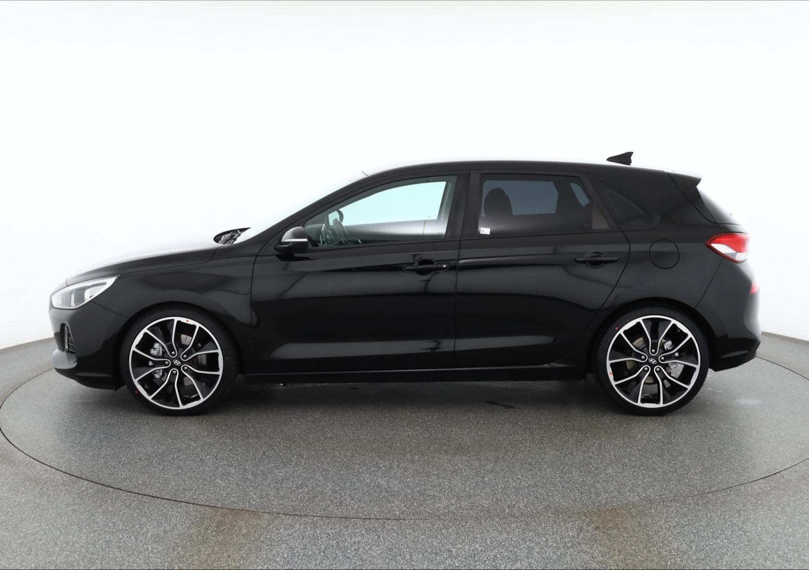 Hyundai i30 1.6 CRDi Aut. Navi Sitzheizung Kamera