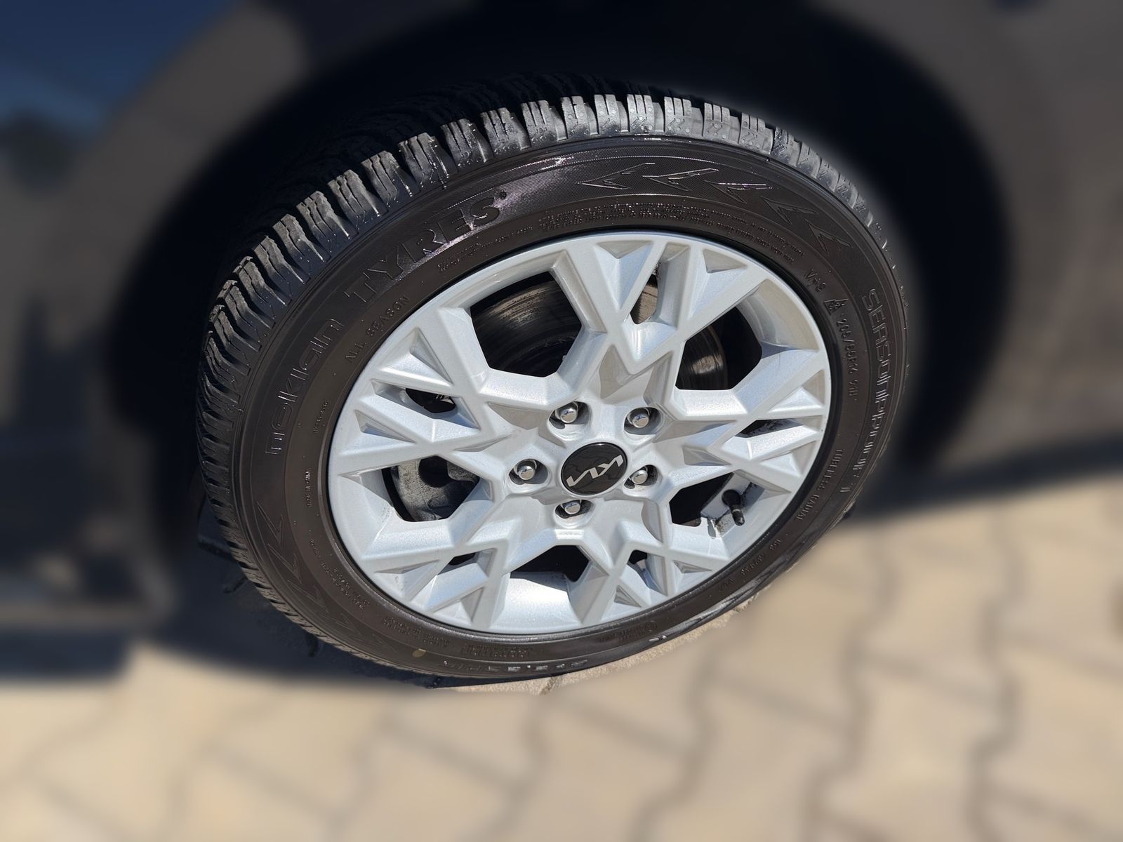 Fahrzeugabbildung Kia CEED_SW 1.5T 140 DCT7 VIS KOMF+ (NAV)