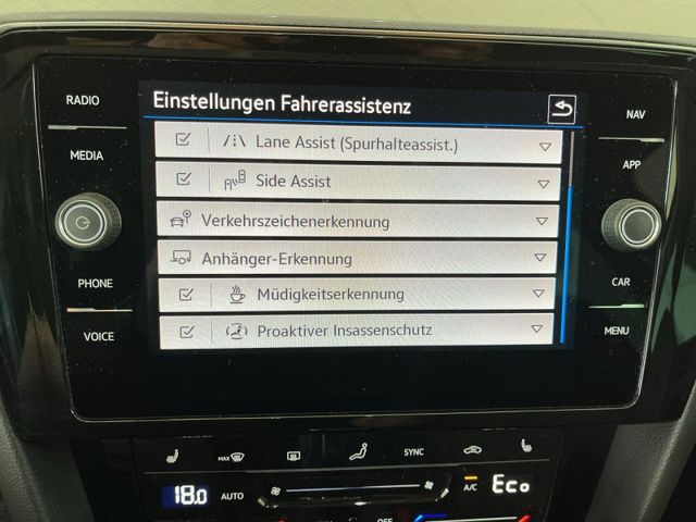 Passat Variant 1.4 eHybrid DSG GTE Bluetooth LED