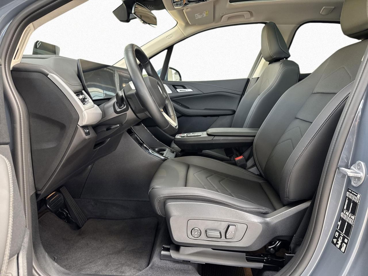 BMW 223 Active Tourer - Bild 10