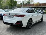 BMW i4 xDrive40 M Sport //Stop&Go Schiebedach AHK - BMW i4
